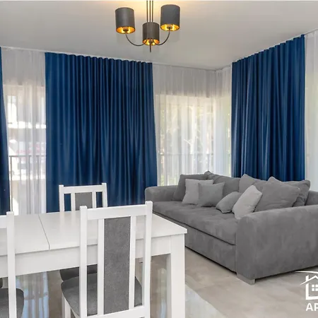 Pine Tree House 7 D&d Miedzywodzie